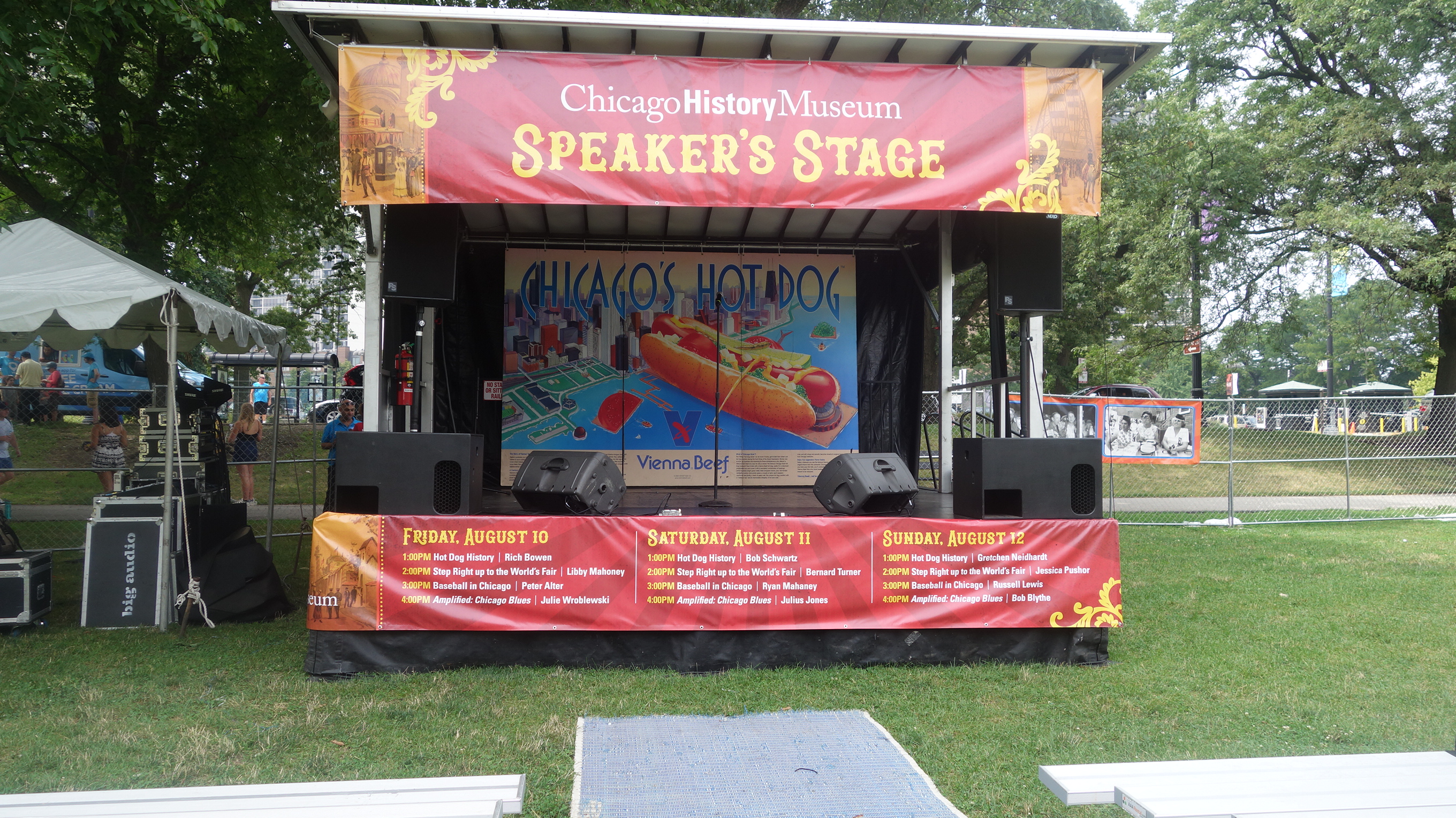 Chicago History Museum presents "Chicago Hot Dog Fest" Food for Your