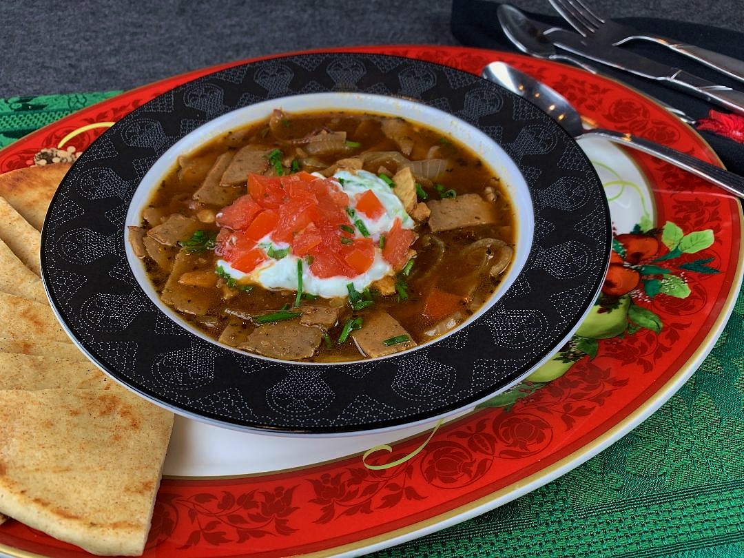 Chicken Gyros and Pita (with Tzatziki Sauce) - Cooking Classy