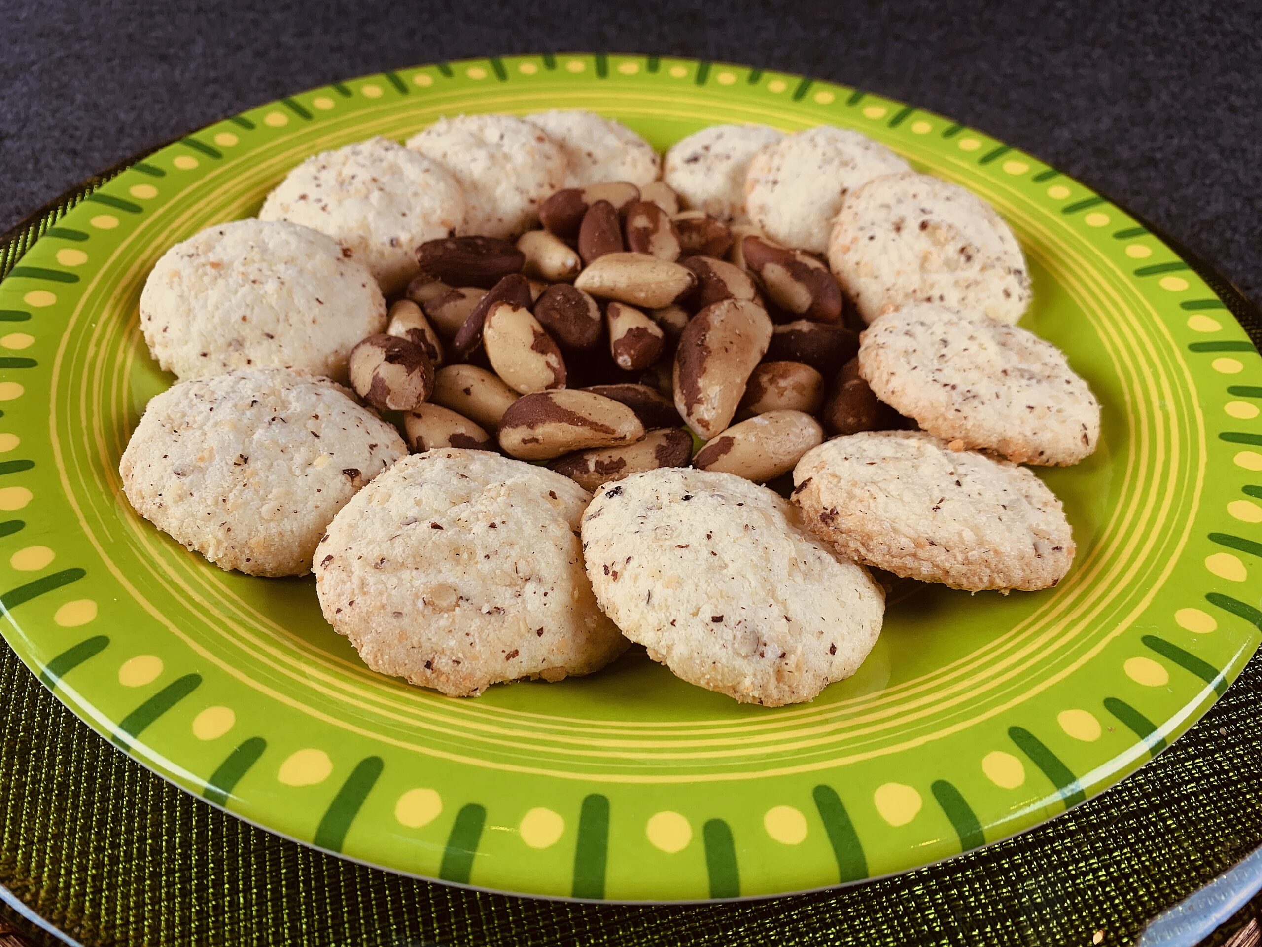Chocolate Brazil Nut Cookies Veggiestyle with Daphne Nut cookies